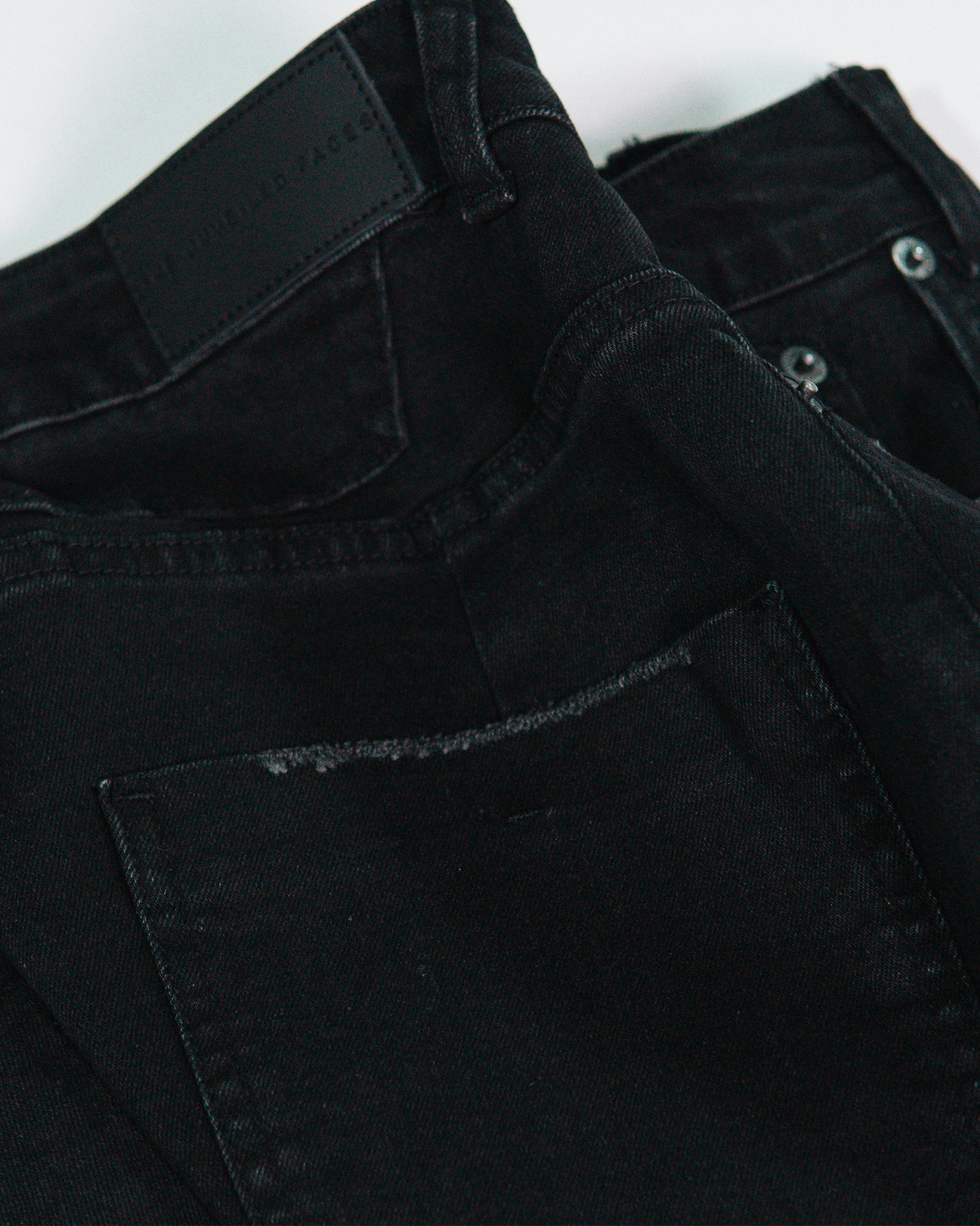 ESSENTIAL SKINNY JEAN : MIDNIGHT BLACK